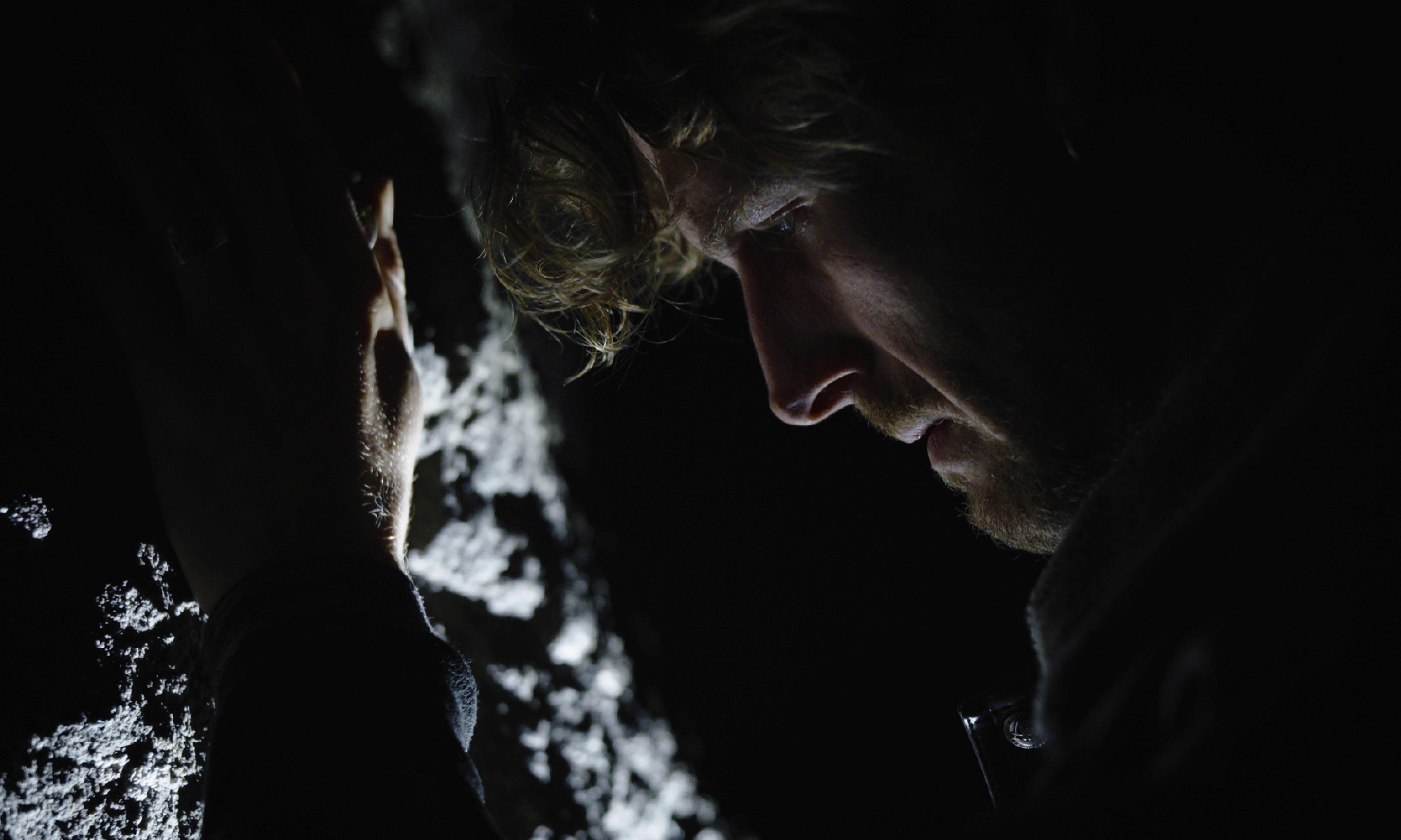 De l’eau qui bout au fond de la terre - stills